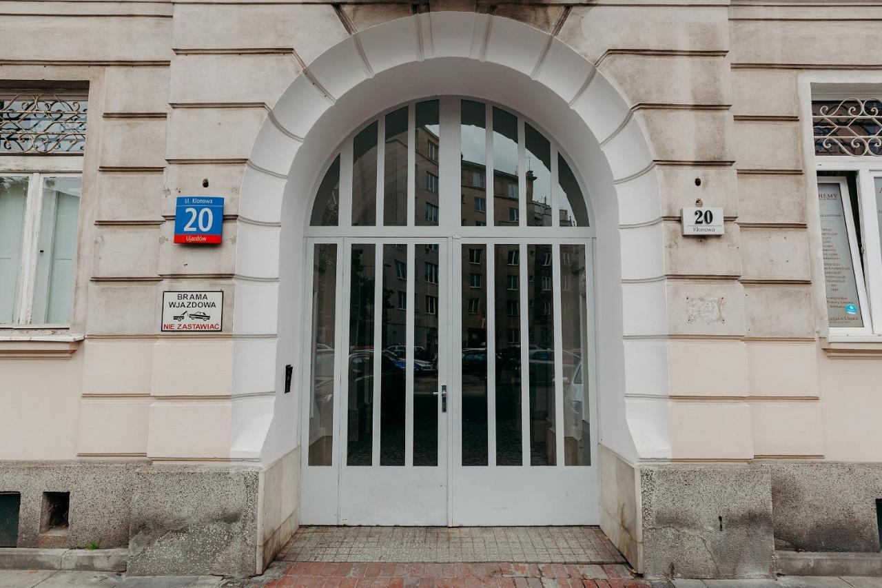 Shortstaypoland Klonowa ワルシャワ エクステリア 写真